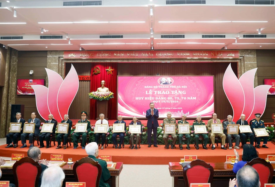 Tổng Bí thư, Chủ tịch nước Tô Lâm: Người đảng viên phải sống có lý tưởng, có trách nhiệm với Đảng, Tổ quốc, Nhân dân Tổng Bí thư, Chủ tịch nước Tô Lâm: Người đảng viên phải sống có lý tưởng, có trách nhiệm với Đảng, Tổ quốc, Nhân dân