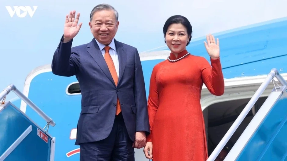 Tổng Bí thư, Chủ tịch nước Tô Lâm rời Singapore lên đường thăm cấp Nhà nước tới Philippines Tổng Bí thư, Chủ tịch nước Tô Lâm rời Singapore lên đường thăm cấp Nhà nước tới Philippines