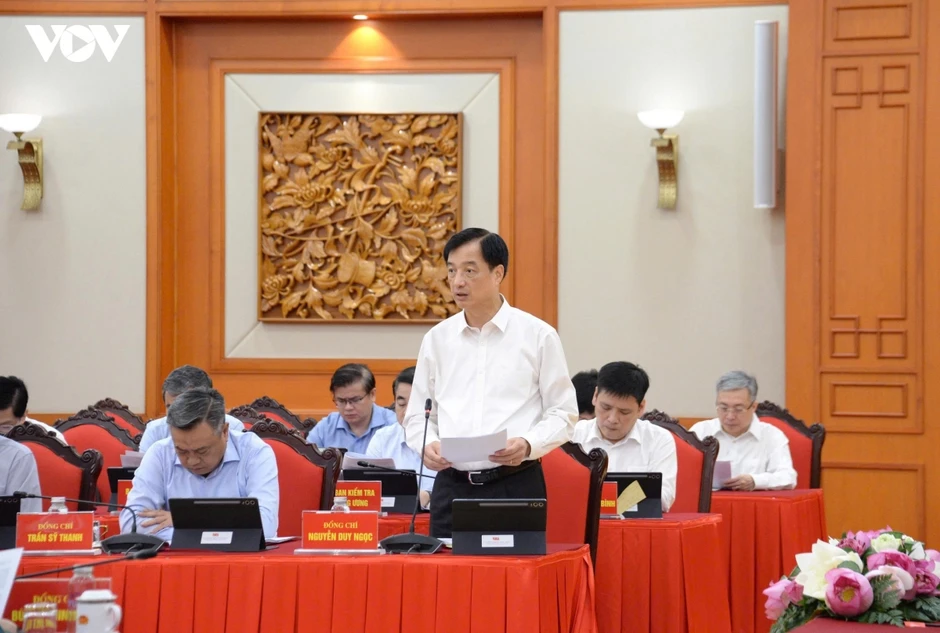 Tổng Bí thư, Chủ tịch nước Tô Lâm: Sửa đổi Điều lệ Đảng phải lấy hiệu quả tổ chức và sự phục vụ nhân dân làm thước đo Tổng Bí thư, Chủ tịch nước Tô Lâm: Sửa đổi Điều lệ Đảng phải lấy hiệu quả tổ chức và sự phục vụ nhân dân làm thước đo