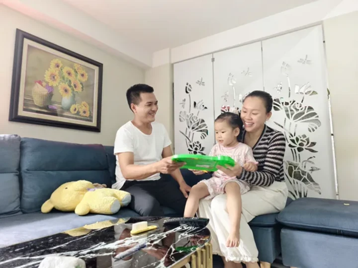 Tổng Bí thư, Chủ tịch nước Tô Lâm thăm, động viên công nhân tại TP.HCM Tổng Bí thư, Chủ tịch nước Tô Lâm thăm, động viên công nhân tại TP.HCM