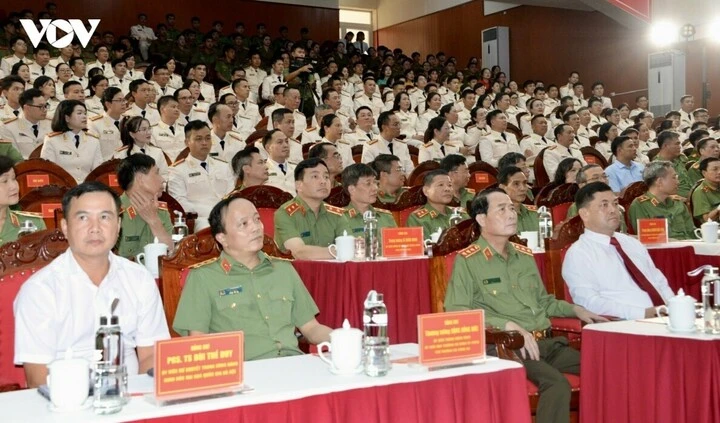 Tổng Bí thư, Chủ tịch nước Tô Lâm thăm Học viện Kỹ thuật và Công nghệ an ninh Tổng Bí thư, Chủ tịch nước Tô Lâm thăm Học viện Kỹ thuật và Công nghệ an ninh