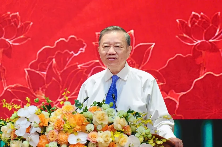 Tổng Bí thư, Chủ tịch nước Tô Lâm thăm và làm việc tại Trung tâm Kỹ thuật nghiệp vụ Bộ Công an Tổng Bí thư, Chủ tịch nước Tô Lâm thăm và làm việc tại Trung tâm Kỹ thuật nghiệp vụ Bộ Công an