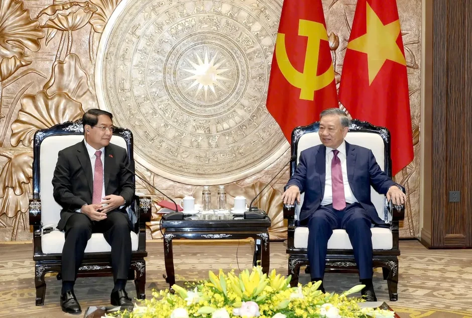 Tổng Bí thư, Chủ tịch nước Tô Lâm tiếp Bí thư Thành ủy, Chủ tịch Hội đồng nhân dân Thủ đô Viêng Chăn Tổng Bí thư, Chủ tịch nước Tô Lâm tiếp Bí thư Thành ủy, Chủ tịch Hội đồng nhân dân Thủ đô Viêng Chăn