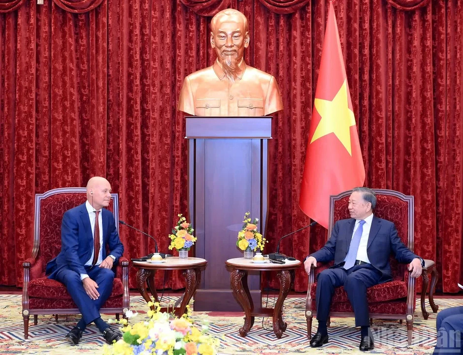 Tổng Bí thư, Chủ tịch nước Tô Lâm tiếp Đại sứ các nước Bỉ, Na Uy, Hà Lan và Brazil chào từ biệt Tổng Bí thư, Chủ tịch nước Tô Lâm tiếp Đại sứ các nước Bỉ, Na Uy, Hà Lan và Brazil chào từ biệt