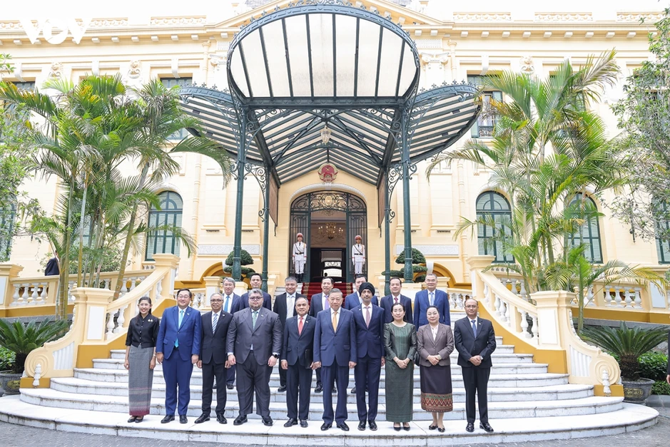 Tổng Bí thư, Chủ tịch nước Tô Lâm tiếp Đại sứ, Đại biện các nước ASEAN tại Hà Nội