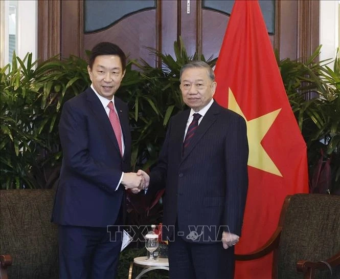 Tổng Bí thư, Chủ tịch nước Tô Lâm tiếp lãnh đạo các tập đoàn doanh nghiệp lớn của Singapore Tổng Bí thư, Chủ tịch nước Tô Lâm tiếp lãnh đạo các tập đoàn doanh nghiệp lớn của Singapore