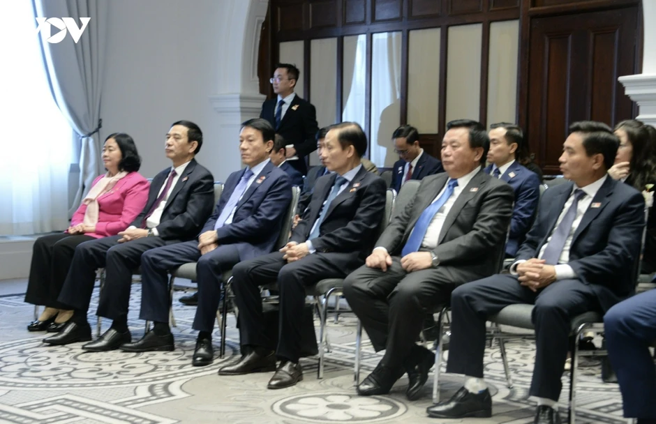 Tổng Bí thư, Chủ tịch nước Tô lâm tiếp một số trí thức tiêu biểu tại Australia Tổng Bí thư, Chủ tịch nước Tô lâm tiếp một số trí thức tiêu biểu tại Australia