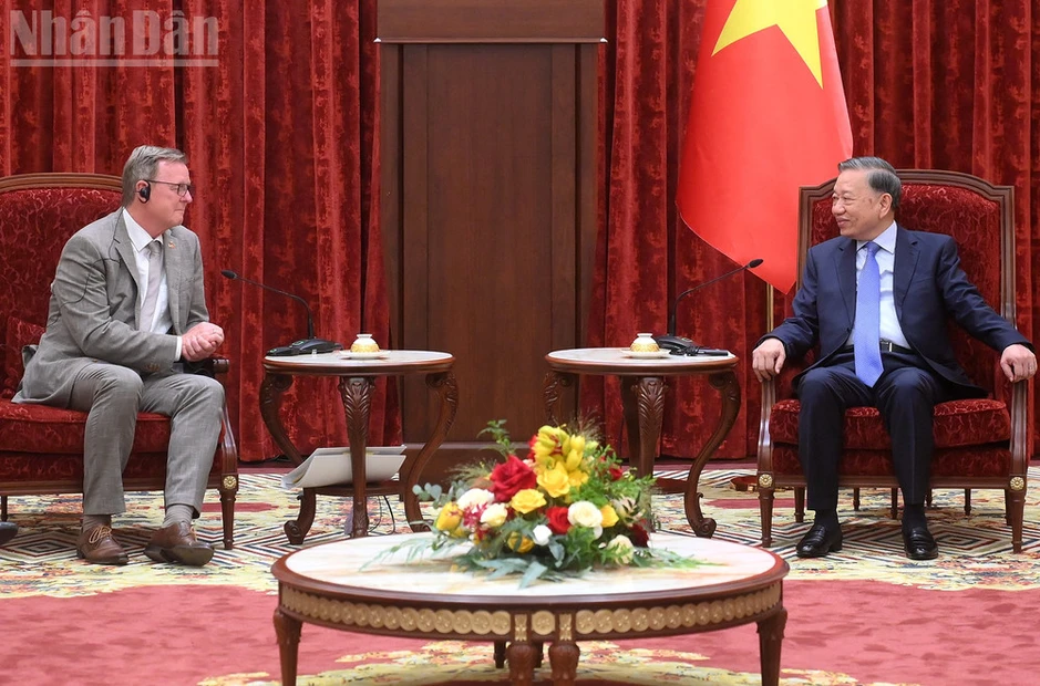 Tổng Bí thư, Chủ tịch nước Tô Lâm tiếp Phó Chủ tịch Quốc hội Cộng hòa Liên bang Đức Bodo Ramelow Tổng Bí thư, Chủ tịch nước Tô Lâm tiếp Phó Chủ tịch Quốc hội Cộng hòa Liên bang Đức Bodo Ramelow