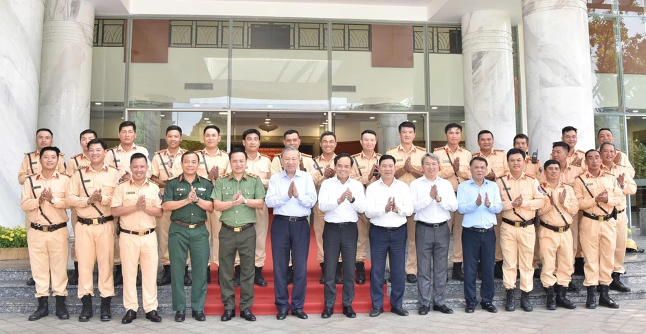 Tổng Bí thư, Chủ tịch nước Tô Lâm: Trung ương luôn đồng hành để TPHCM bứt phá Tổng Bí thư, Chủ tịch nước Tô Lâm: Trung ương luôn đồng hành để TPHCM bứt phá