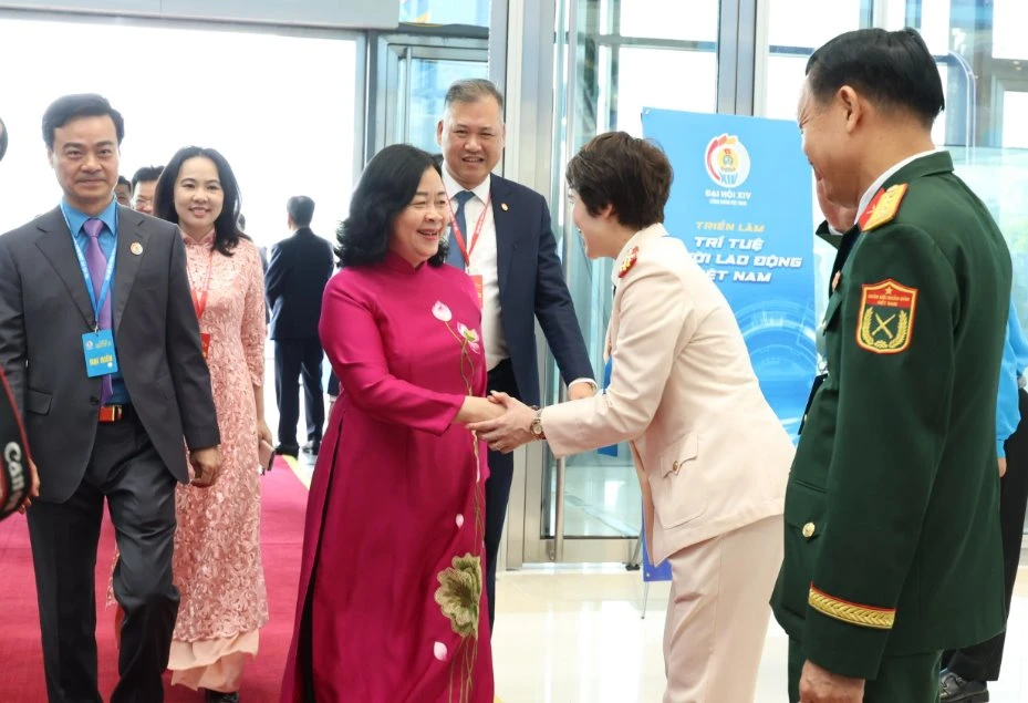 Tổng Bí thư, Chủ tịch nước Tô Lâm và nhiều lãnh đạo Đảng, Nhà nước dự Đại hội XIV Công đoàn Việt Nam Tổng Bí thư, Chủ tịch nước Tô Lâm và nhiều lãnh đạo Đảng, Nhà nước dự Đại hội XIV Công đoàn Việt Nam