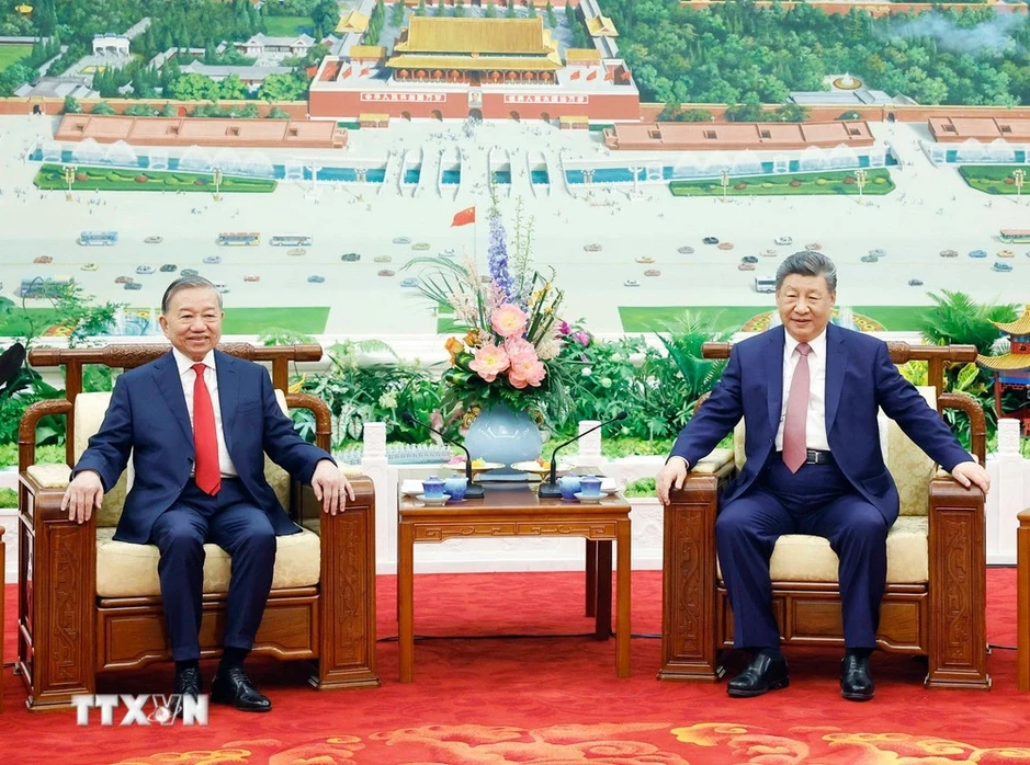 Tổng Bí thư, Chủ tịch nước Tô Lâm và Phu nhân cùng Tổng Bí thư, Chủ tịch nước Tập Cận Bình và Phu nhân dự tiệc trà