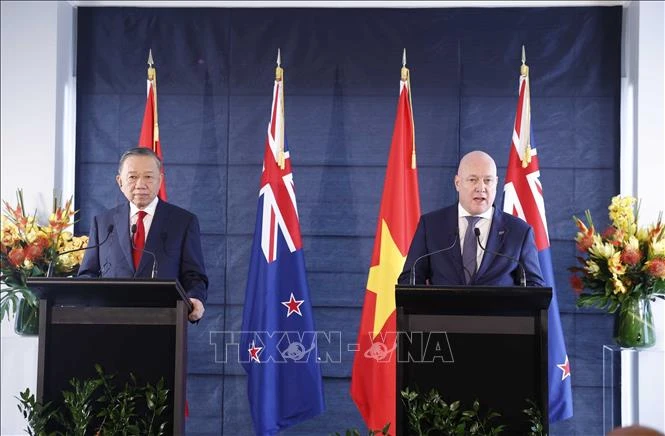 Tổng Bí thư, Chủ tịch nước Tô Lâm và Thủ tướng New Zealand gặp gỡ báo chí Tổng Bí thư, Chủ tịch nước Tô Lâm và Thủ tướng New Zealand gặp gỡ báo chí