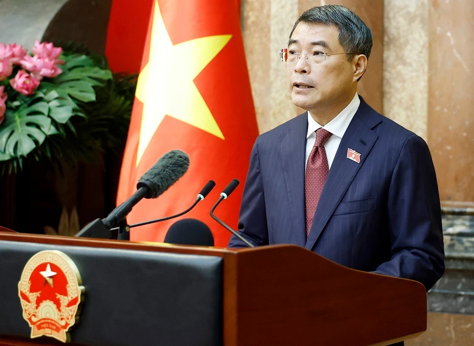 Tổng Bí thư, Chủ tịch nước trao quyết định bổ nhiệm các thành viên Chính phủ Tổng Bí thư, Chủ tịch nước trao quyết định bổ nhiệm các thành viên Chính phủ