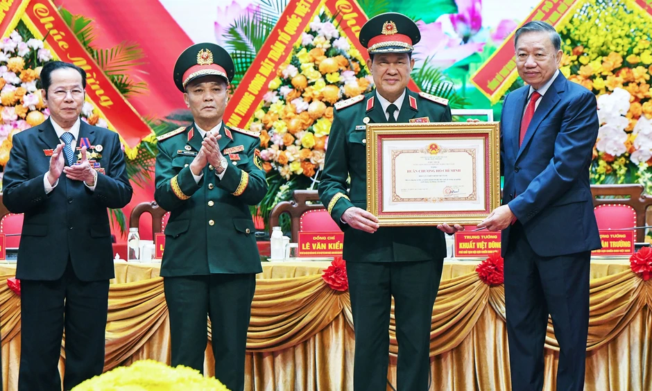 Tổng Bí thư, Chủ tịch nước: Tri ân phải bằng việc tạo điều kiện để cựu chiến binh tiếp tục cống hiến Tổng Bí thư, Chủ tịch nước: Tri ân phải bằng việc tạo điều kiện để cựu chiến binh tiếp tục cống hiến