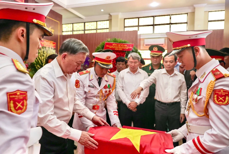 Tổng Bí thư, Chủ tịch nước: Triển khai Chiến dịch 500 ngày đêm tìm kiếm hài cốt liệt sĩ với quy mô lớn hơn Tổng Bí thư, Chủ tịch nước: Triển khai Chiến dịch 500 ngày đêm tìm kiếm hài cốt liệt sĩ với quy mô lớn hơn