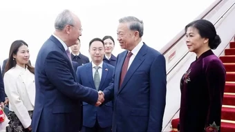 Tổng Bí thư, Chủ tịch nước và Phu nhân bắt đầu thăm cấp Nhà nước đến Trung Quốc
