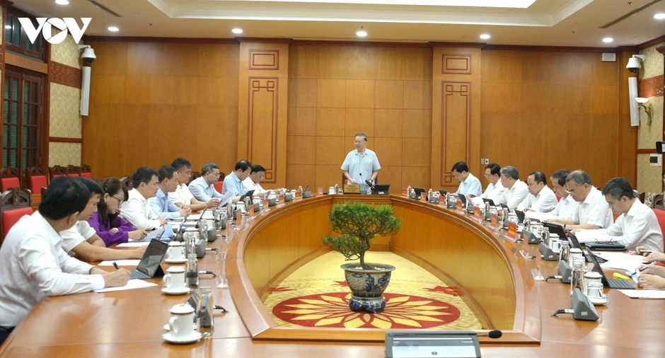 Tổng Bí thư, Chủ tịch nước yêu cầu đầu tư trọng tâm cho công nghệ lượng tử Tổng Bí thư, Chủ tịch nước yêu cầu đầu tư trọng tâm cho công nghệ lượng tử