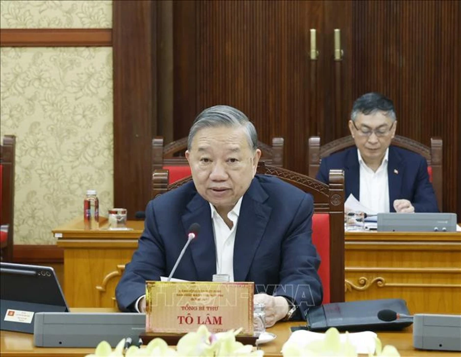 Tổng Bí thư chủ trì phiên họp của Ban Bí thư về công tác tổ chức Tết Bính Ngọ Tổng Bí thư chủ trì phiên họp của Ban Bí thư về công tác tổ chức Tết Bính Ngọ