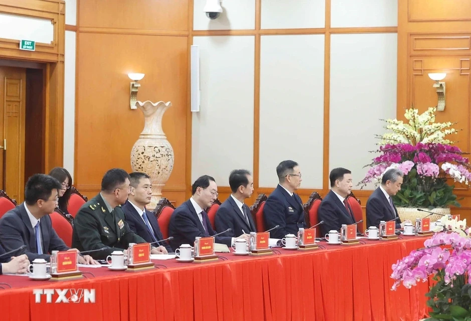 Tổng Bí thư tiếp Bộ trưởng các Bộ Ngoại giao, Quốc phòng, Công an Trung Quốc Tổng Bí thư tiếp Bộ trưởng các Bộ Ngoại giao, Quốc phòng, Công an Trung Quốc