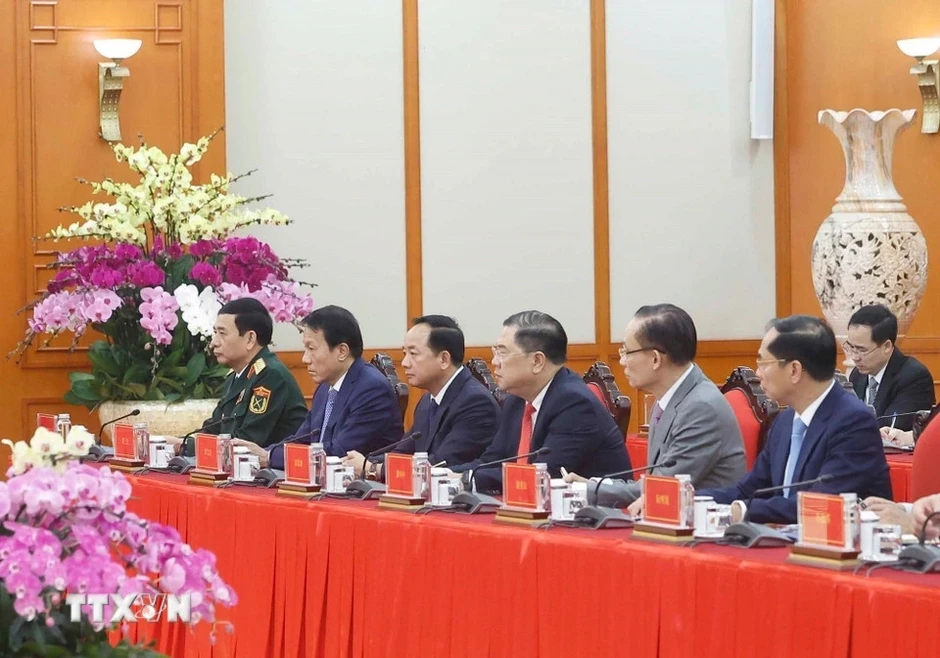 Tổng Bí thư tiếp Bộ trưởng các Bộ Ngoại giao, Quốc phòng, Công an Trung Quốc Tổng Bí thư tiếp Bộ trưởng các Bộ Ngoại giao, Quốc phòng, Công an Trung Quốc