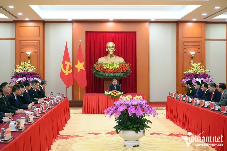 Tổng Bí thư tiếp Bộ trưởng Ngoại giao, Quốc phòng, Công an Trung Quốc Tổng Bí thư tiếp Bộ trưởng Ngoại giao, Quốc phòng, Công an Trung Quốc