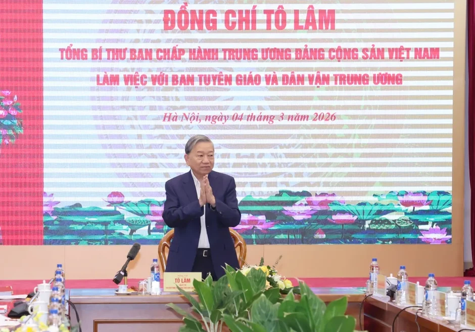 Tổng Bí thư Tô Lâm: Công tác chính trị, tư tưởng phải thực sự đi trước một bước, mở đường Tổng Bí thư Tô Lâm: Công tác chính trị, tư tưởng phải thực sự đi trước một bước, mở đường