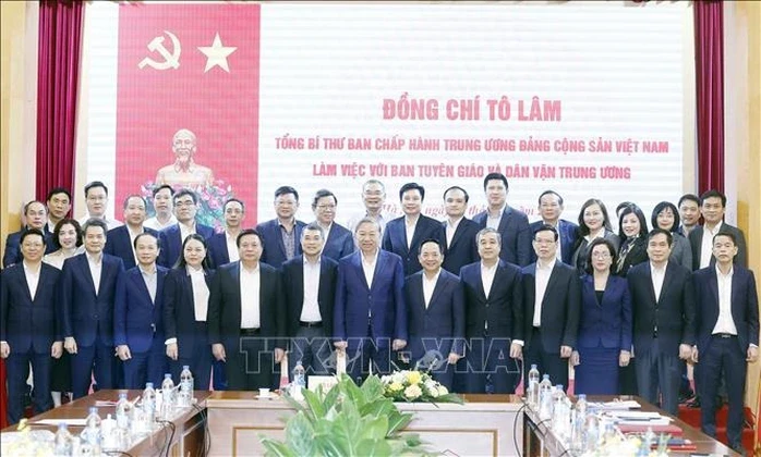 Tổng Bí thư Tô Lâm: Kết quả công tác tư tưởng phải là tiêu chí đánh giá, xếp loại, xem xét cán bộ Tổng Bí thư Tô Lâm: Kết quả công tác tư tưởng phải là tiêu chí đánh giá, xếp loại, xem xét cán bộ