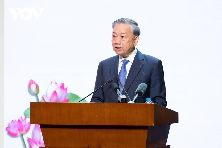 Tổng Bí thư Tô Lâm: Luôn quán triệt sâu sắc quan điểm lấy người bệnh làm trung tâm Tổng Bí thư Tô Lâm: Luôn quán triệt sâu sắc quan điểm lấy người bệnh làm trung tâm