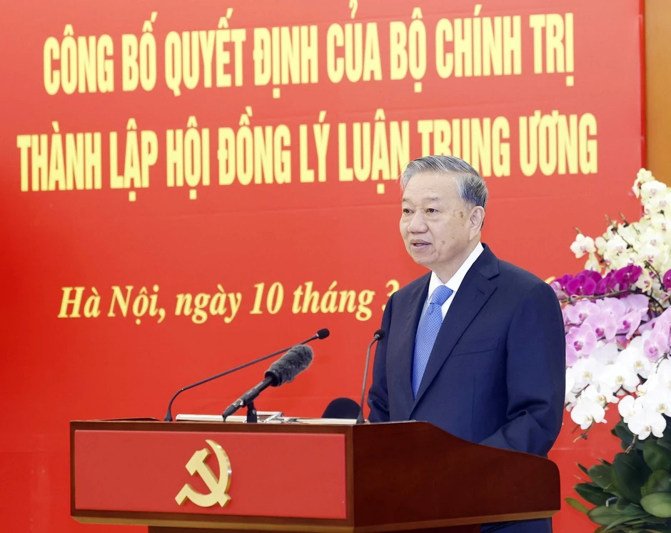 Tổng Bí thư Tô Lâm: Nâng tầm vai trò hạt nhân, nòng cốt trong công tác lý luận của Đảng Tổng Bí thư Tô Lâm: Nâng tầm vai trò hạt nhân, nòng cốt trong công tác lý luận của Đảng