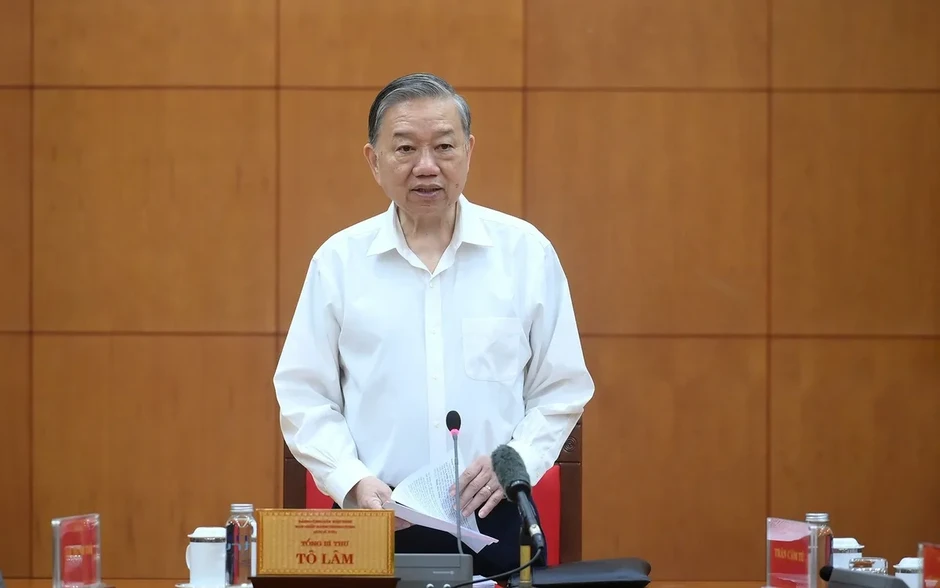 Tổng Bí thư Tô Lâm: Ngăn chặn, đẩy lùi tham nhũng, tiêu cực với tinh thần “nói ít làm nhiều, làm đến cùng” Tổng Bí thư Tô Lâm: Ngăn chặn, đẩy lùi tham nhũng, tiêu cực với tinh thần “nói ít làm nhiều, làm đến cùng”