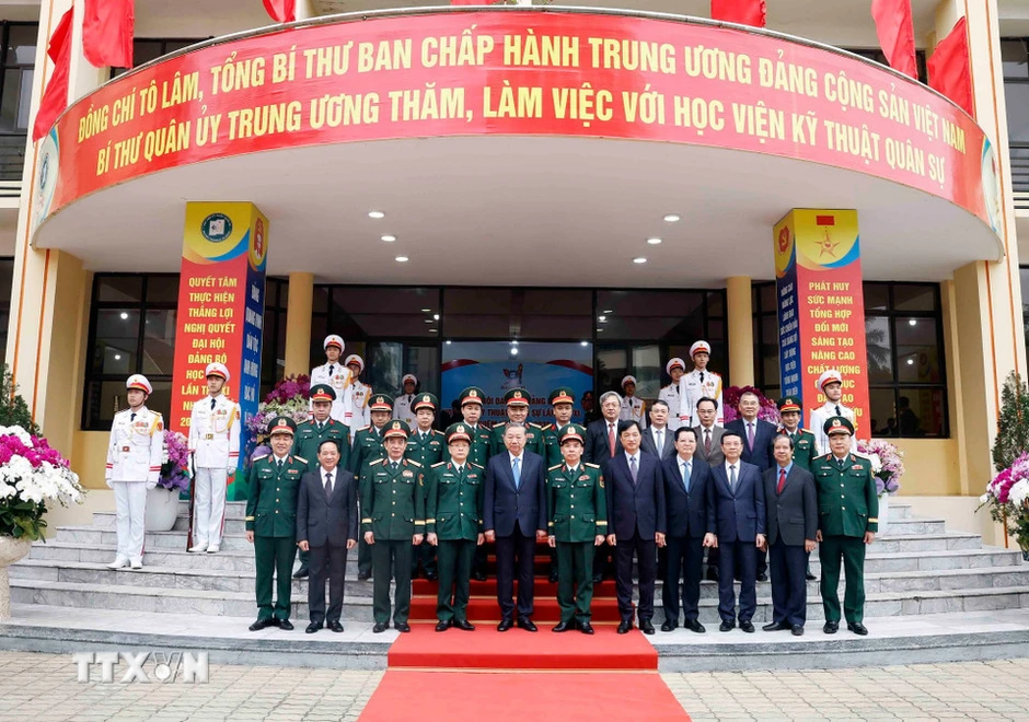 Tổng Bí thư Tô Lâm thăm, làm việc với Học viện Kỹ thuật quân sự Tổng Bí thư Tô Lâm thăm, làm việc với Học viện Kỹ thuật quân sự