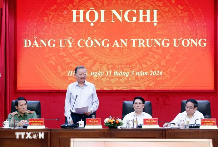 Tổng Bí thư Tô Lâm: Tuyệt đối không để đất nước bị động, bất ngờ về mặt chiến lược Tổng Bí thư Tô Lâm: Tuyệt đối không để đất nước bị động, bất ngờ về mặt chiến lược
