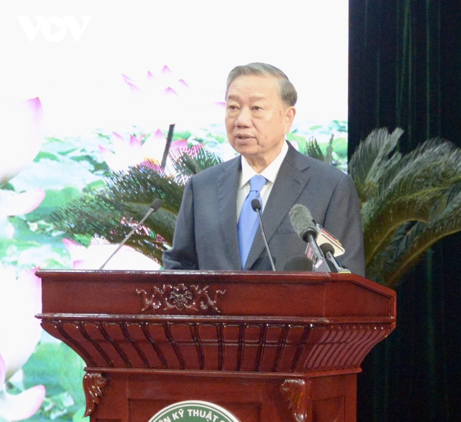 Tổng Bí thư: Xây dựng Học viện thành trường đại học nghiên cứu trọng điểm quốc gia