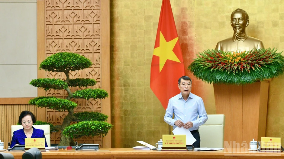 Tổng rà soát, chủ động xử lý những quy định mâu thuẫn, chồng chéo trong hệ thống pháp luật Tổng rà soát, chủ động xử lý những quy định mâu thuẫn, chồng chéo trong hệ thống pháp luật