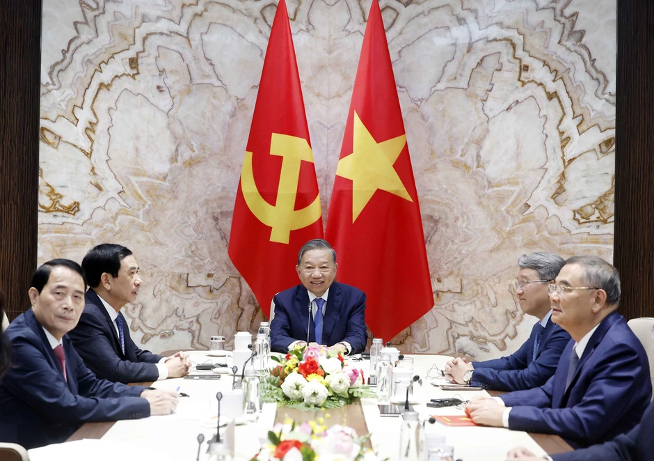 Tổng thống Thụy Sĩ: Việt Nam gây ấn tượng mạnh với thế giới Tổng thống Thụy Sĩ: Việt Nam gây ấn tượng mạnh với thế giới