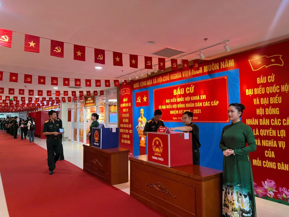 TP Hồ Chí Minh: Bệnh nhân thực hiện quyền bầu cử ngay tại bệnh viện TP Hồ Chí Minh: Bệnh nhân thực hiện quyền bầu cử ngay tại bệnh viện