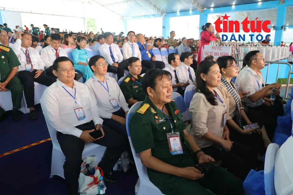 TP Hồ Chí Minh long trọng tổ chức Lễ kỷ niệm 50 năm Ngày Thành phố mang tên Bác