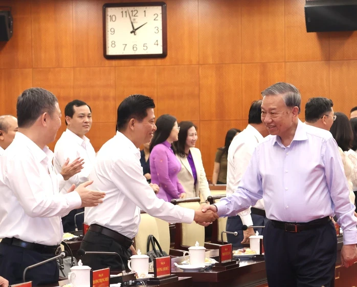 TPHCM đề ra hàng loạt nhiệm vụ nhằm thực hiện kết luận của Tổng Bí thư, Chủ tịch nước Tô Lâm TPHCM đề ra hàng loạt nhiệm vụ nhằm thực hiện kết luận của Tổng Bí thư, Chủ tịch nước Tô Lâm