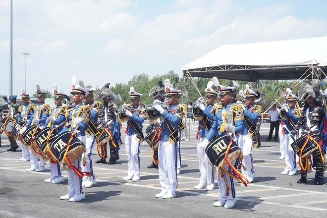 TPHCM đón tàu buồm huấn luyện hải quân lớn nhất Đông Nam Á TPHCM đón tàu buồm huấn luyện hải quân lớn nhất Đông Nam Á