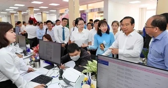 TPHCM dự kiến có hệ thống "soi" hồ sơ trễ hạn, chuyển cho cấp trên xử lý ngay