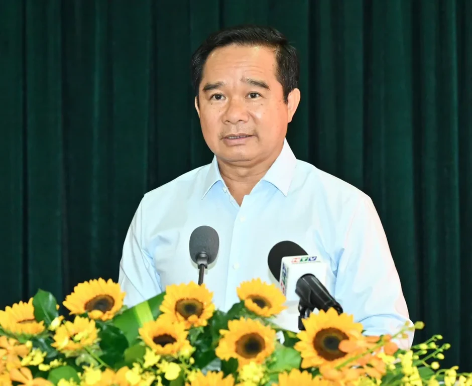 TPHCM giữ vững vai trò là cực tăng trưởng quan trọng của cả nước TPHCM giữ vững vai trò là cực tăng trưởng quan trọng của cả nước