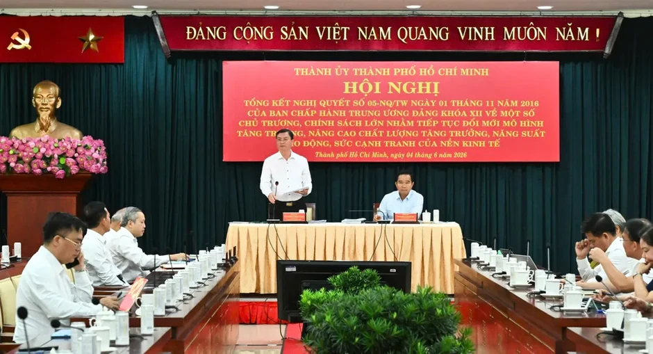 TPHCM giữ vững vai trò là cực tăng trưởng quan trọng của cả nước TPHCM giữ vững vai trò là cực tăng trưởng quan trọng của cả nước