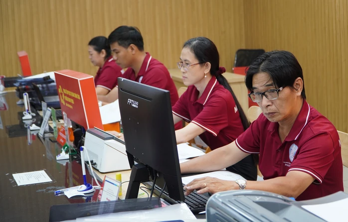 TPHCM lên phương án bố trí hơn 5.000 người hoạt động không chuyên trách TPHCM lên phương án bố trí hơn 5.000 người hoạt động không chuyên trách