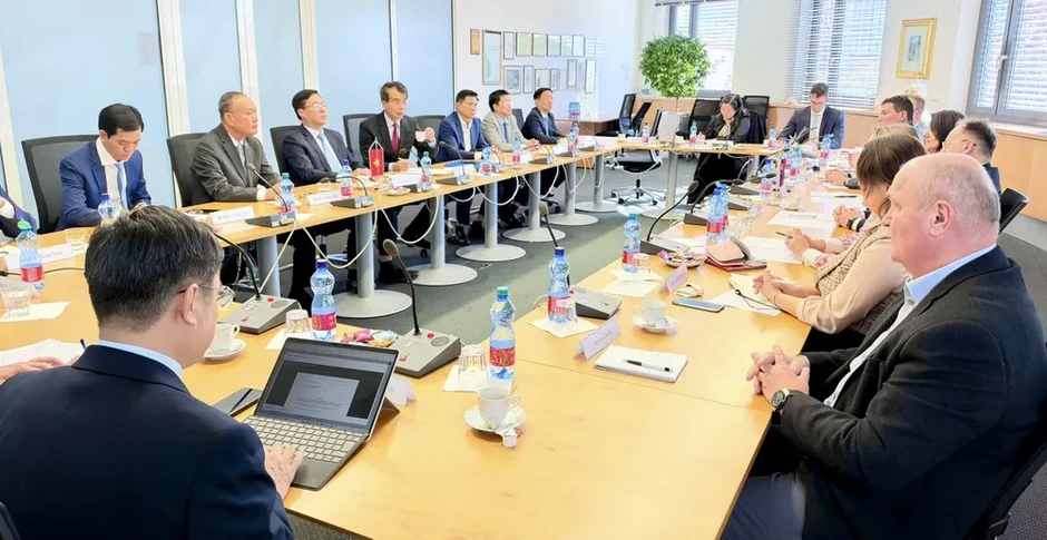 TPHCM mở rộng hợp tác kinh tế và quản trị đô thị với Slovakia