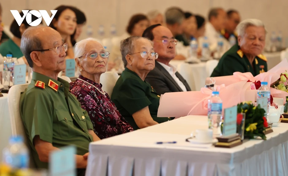 TP.HCM mong muốn các tướng lĩnh, nhân chứng lịch sử góp ý, hiến kế phát triển TP.HCM mong muốn các tướng lĩnh, nhân chứng lịch sử góp ý, hiến kế phát triển