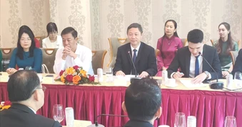 TPHCM tăng cường hợp tác văn hóa, xuất bản với Lào