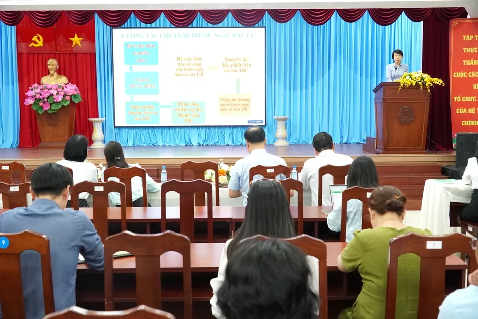 TPHCM: Tập huấn nghiệp vụ bầu cử đại biểu Quốc hội và đại biểu HĐND các cấp TPHCM: Tập huấn nghiệp vụ bầu cử đại biểu Quốc hội và đại biểu HĐND các cấp
