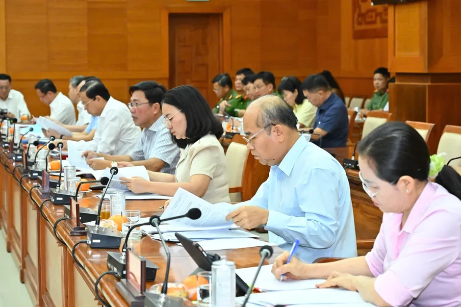 TPHCM tập trung xử lý các công trình, dự án tồn đọng, nguy cơ gây lãng phí TPHCM tập trung xử lý các công trình, dự án tồn đọng, nguy cơ gây lãng phí