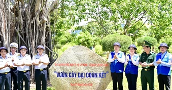 TPHCM trao các công trình nâng cao chất lượng huấn luyện cho Lữ đoàn 189 Hải quân