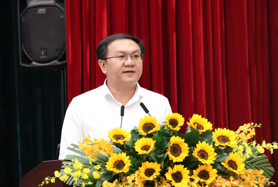 TPHCM trao giải thưởng báo chí viết về Nghị quyết 57 phát triển khoa học - công nghệ TPHCM trao giải thưởng báo chí viết về Nghị quyết 57 phát triển khoa học - công nghệ